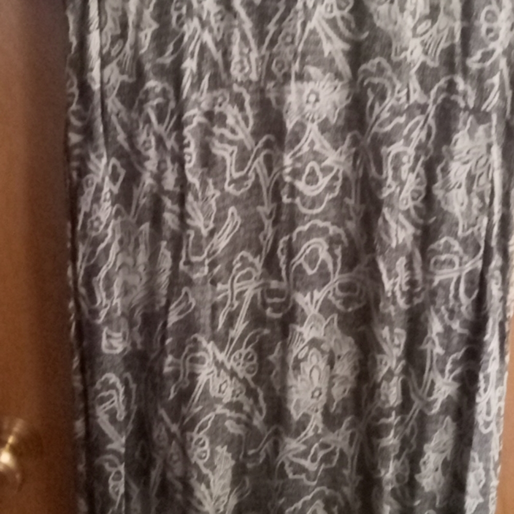 Dress - Picture 3 of 8